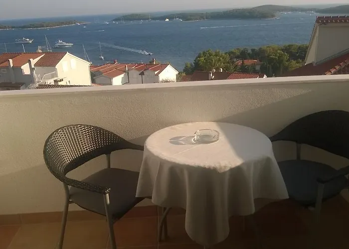 J&b House Hvar Hvar Town