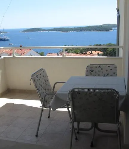 J&b House Hvar Apartment *