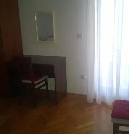 公寓 J&b House Hvar 赫瓦尔