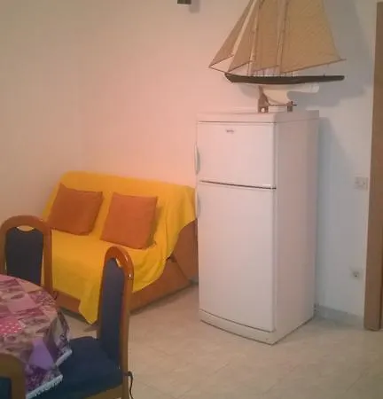 J&b House Hvar * 赫瓦尔