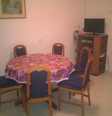 Апартаменты J&b House Hvar