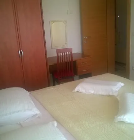 J&b House Hvar * 赫瓦尔