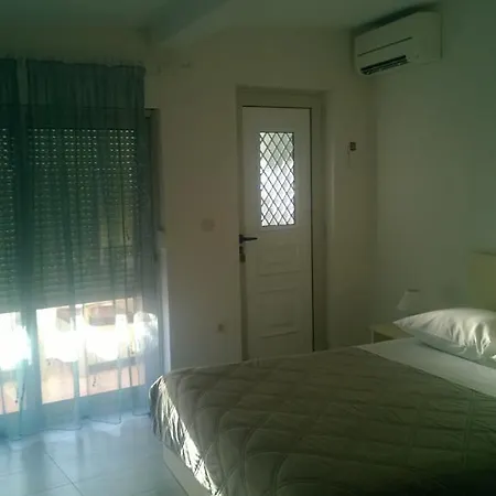 J&b House Hvar * Хвар