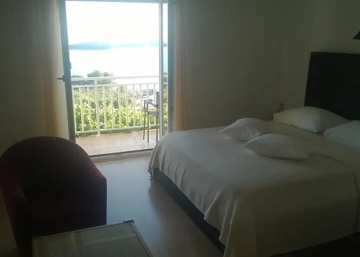 J&b House Hvar Hvar Town