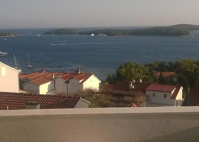 J&b House Hvar *