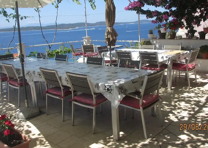 J&b House Hvar Hvar Town